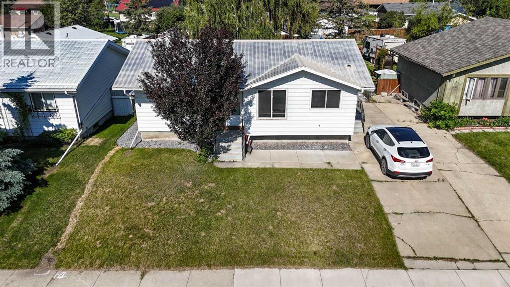 Photo 12 of 5 Windsor Place, Strathmore AB