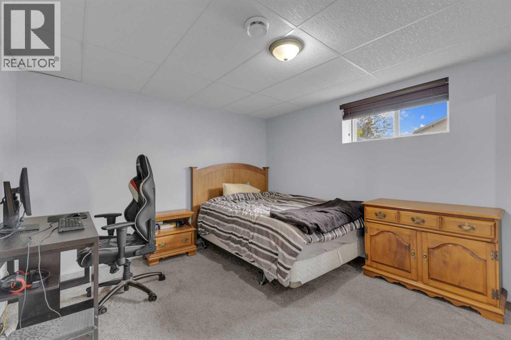 Photo 25 of 148 Ammeter Close, Red Deer AB