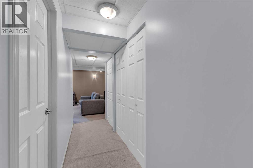 Photo 21 of 148 Ammeter Close, Red Deer AB