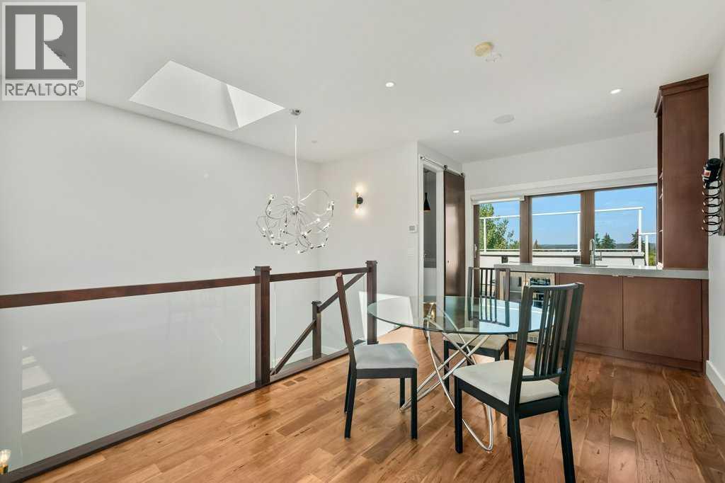 Photo 25 of 2126 27 Avenue Sw, Calgary AB