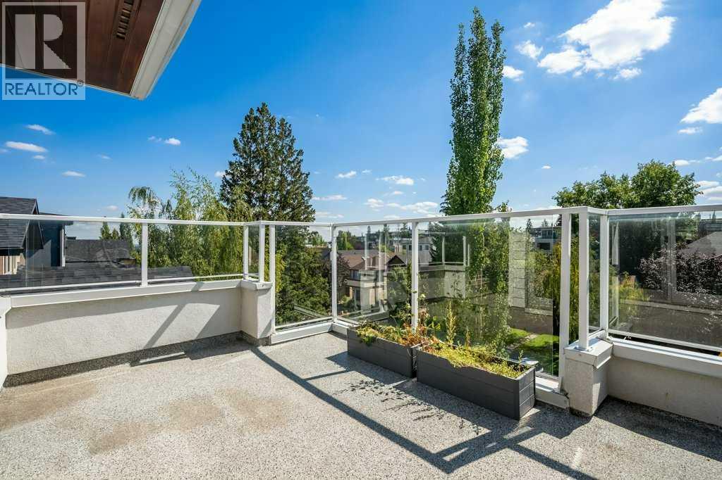 Photo 32 of 2126 27 Avenue Sw, Calgary AB