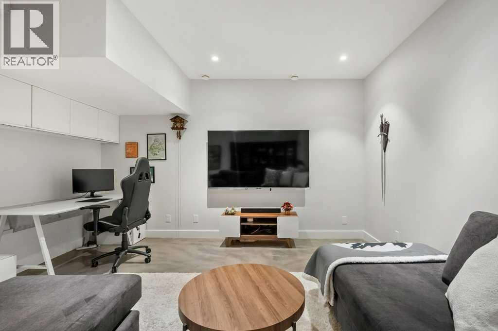 Photo 36 of 2126 27 Avenue Sw, Calgary AB