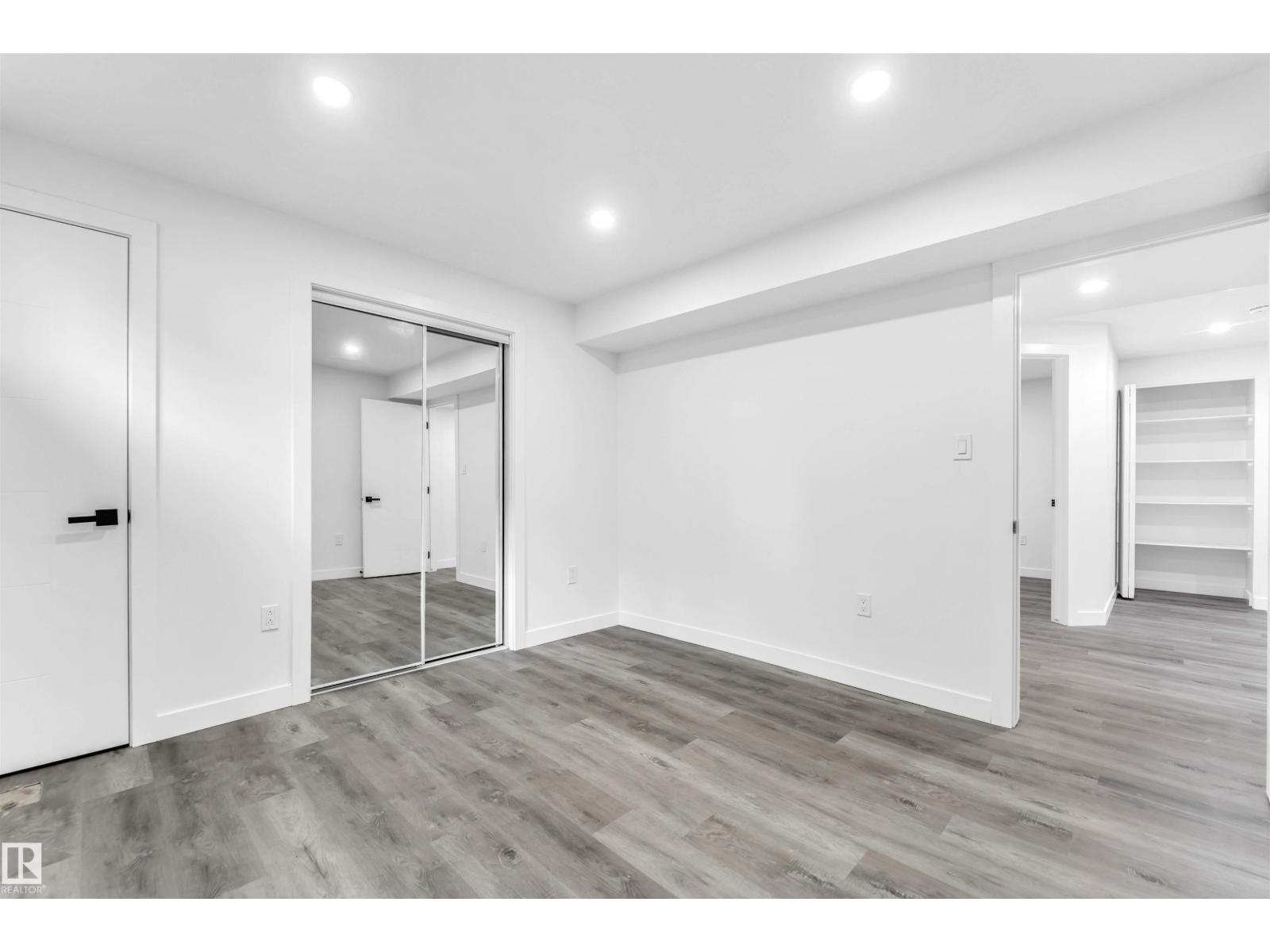 Photo 52 of 13604 139 St Nw, Edmonton AB