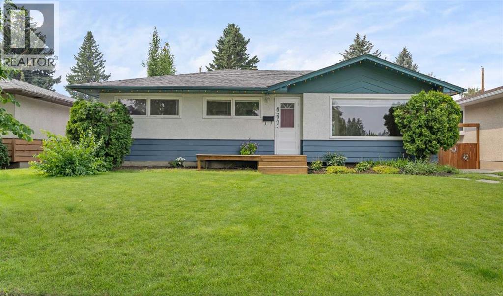 Photo 3 of 8527 Athabasca Street Se, Calgary AB