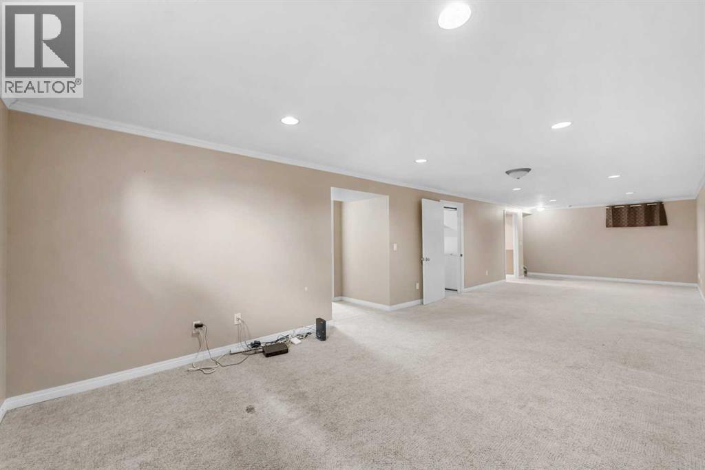 Photo 23 of 8527 Athabasca Street Se, Calgary AB