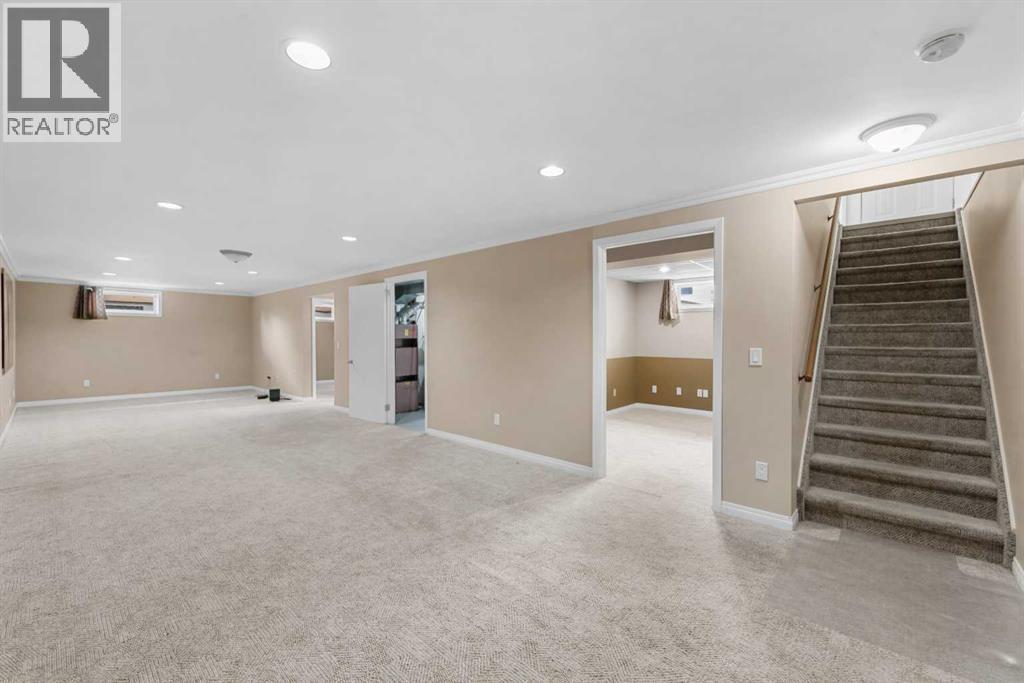 Photo 21 of 8527 Athabasca Street Se, Calgary AB