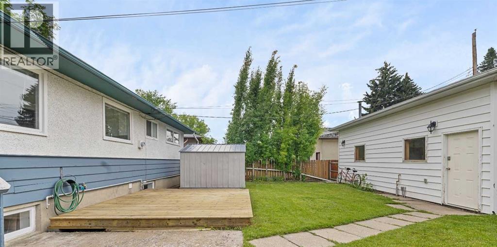 Photo 32 of 8527 Athabasca Street Se, Calgary AB