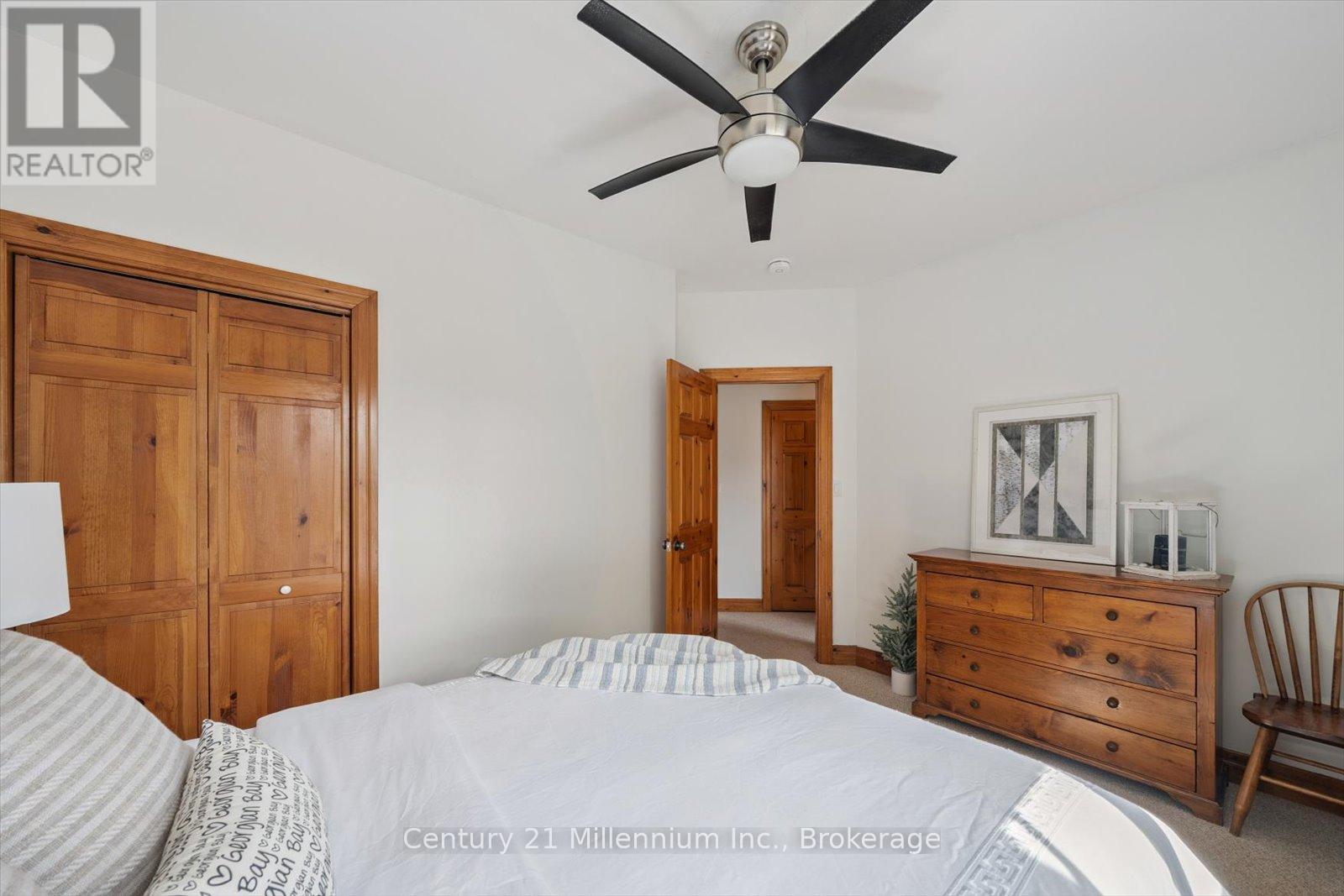 Photo 20 of 219 184 Snowbridge Way, Blue Mountains ON