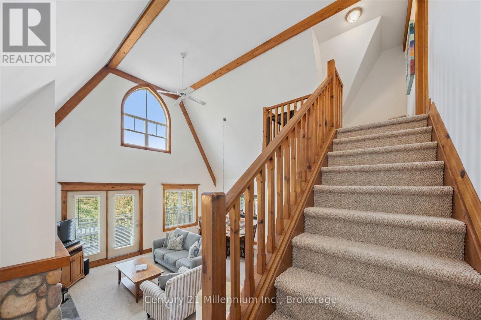 Photo 23 of 219 184 Snowbridge Way, Blue Mountains ON