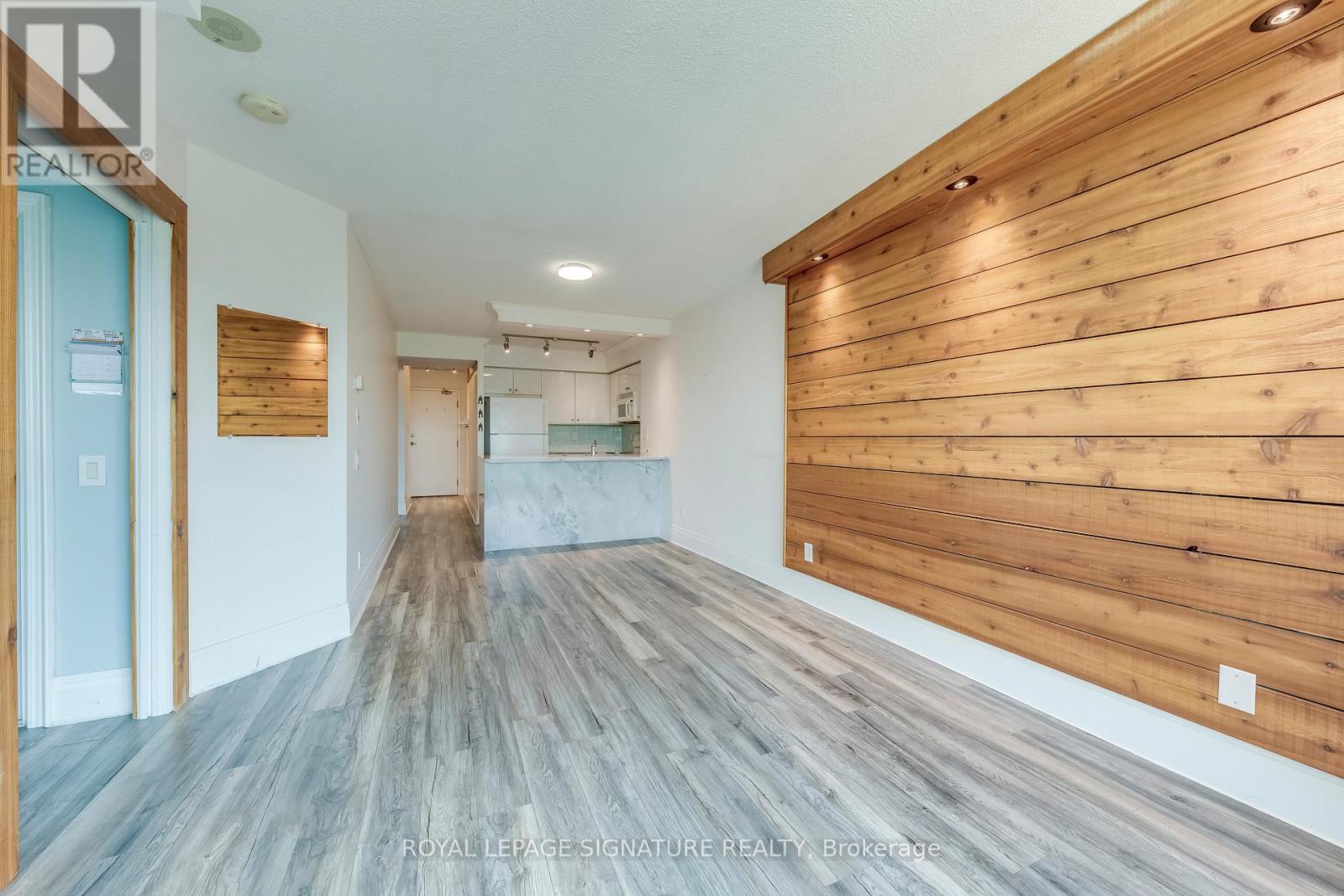 Photo 13 of 2107 28 Harrison Garden Boulevard, Toronto ON