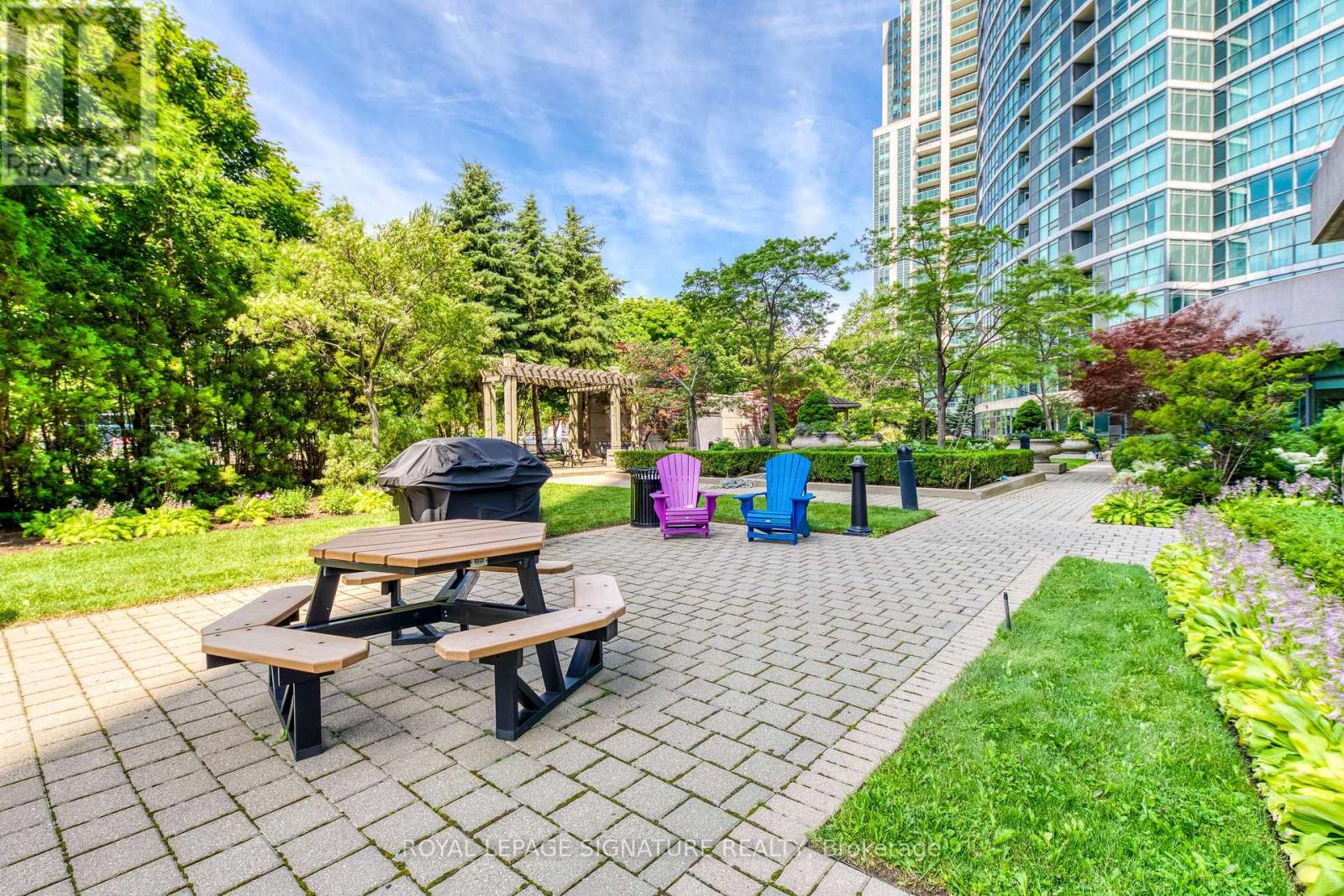 Photo 24 of 2107 28 Harrison Garden Boulevard, Toronto ON