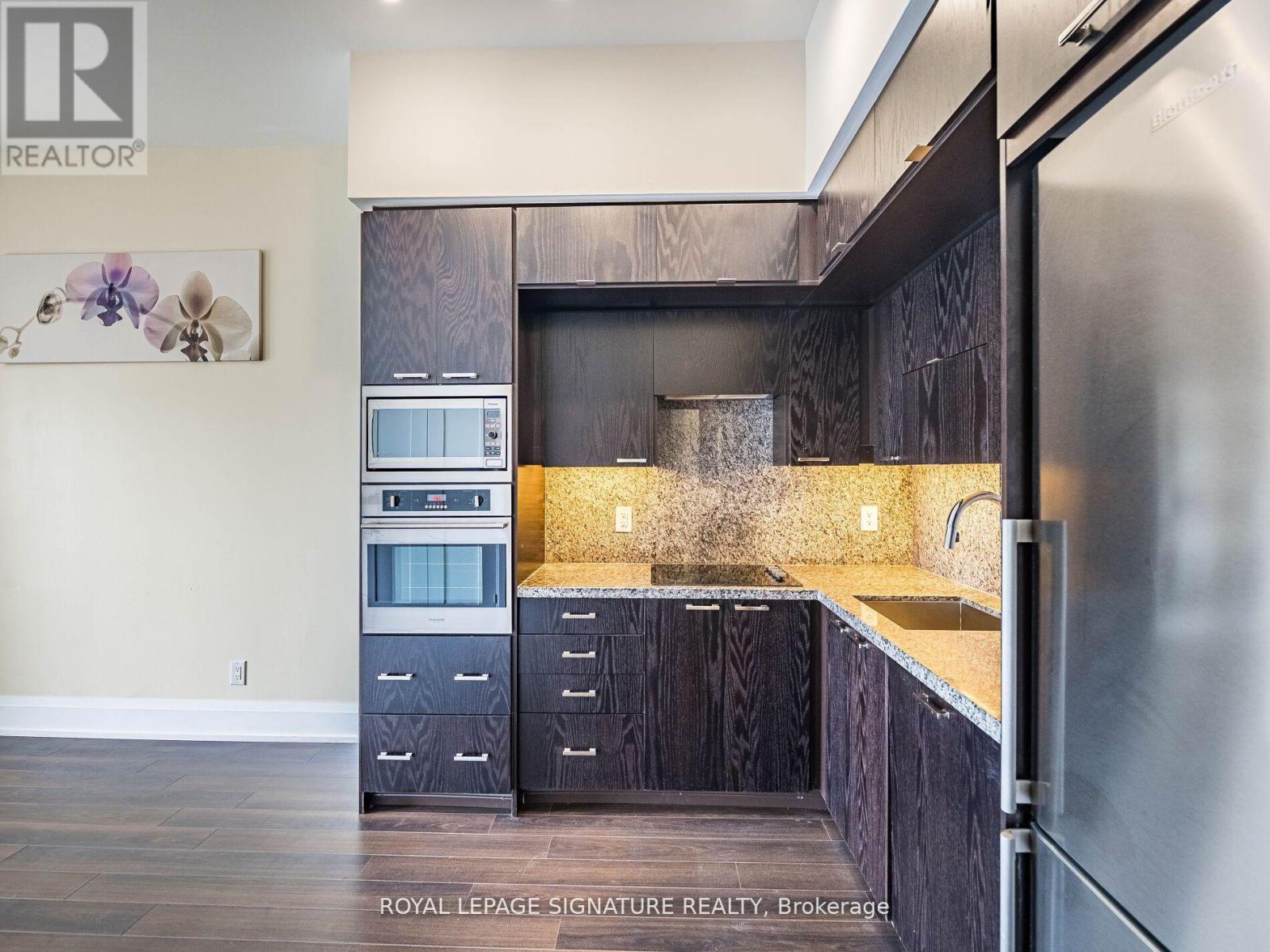 Photo 14 of 241 120 Harrison Garden Boulevard, Toronto ON
