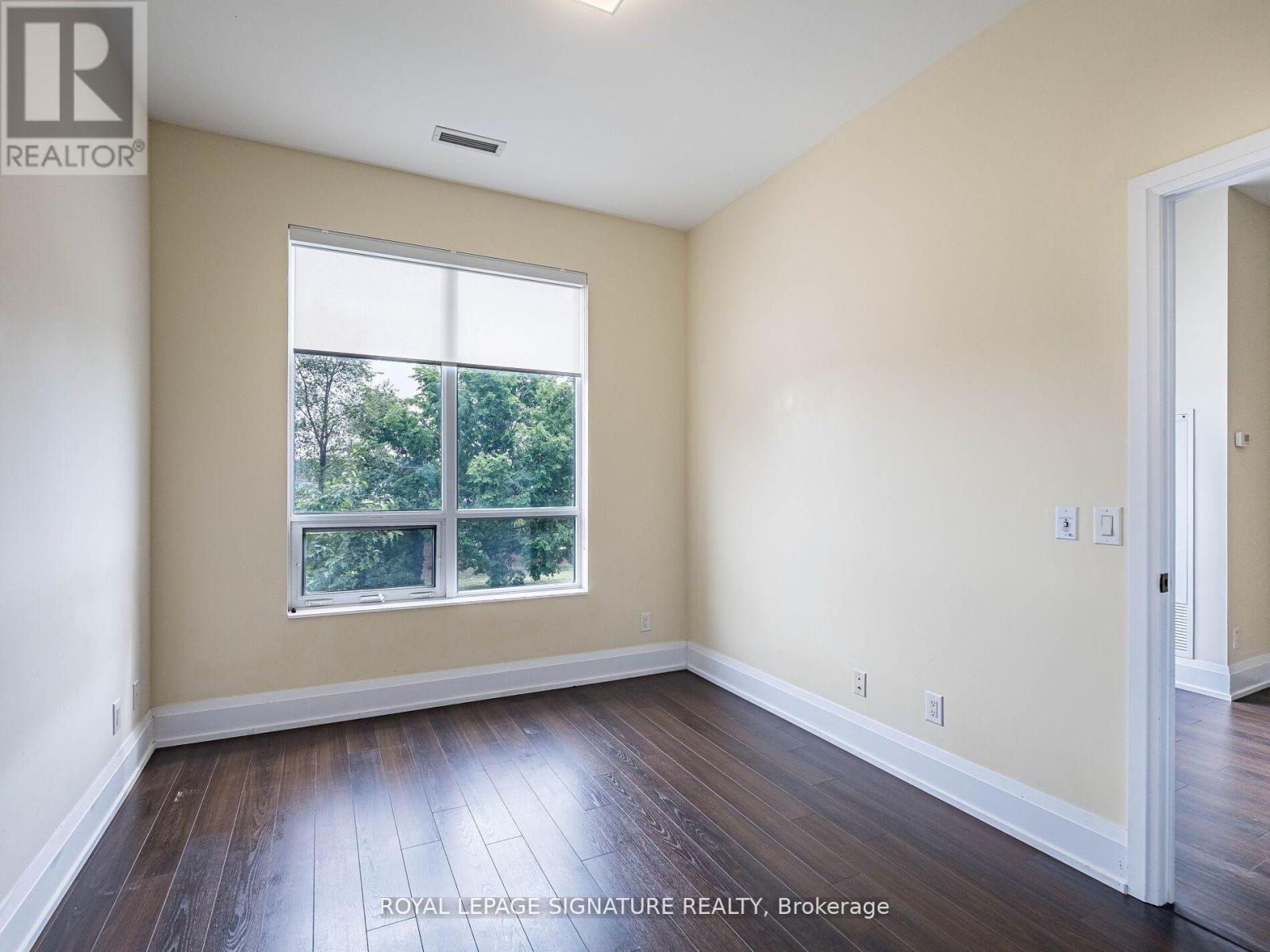 Photo 22 of 241 120 Harrison Garden Boulevard, Toronto ON