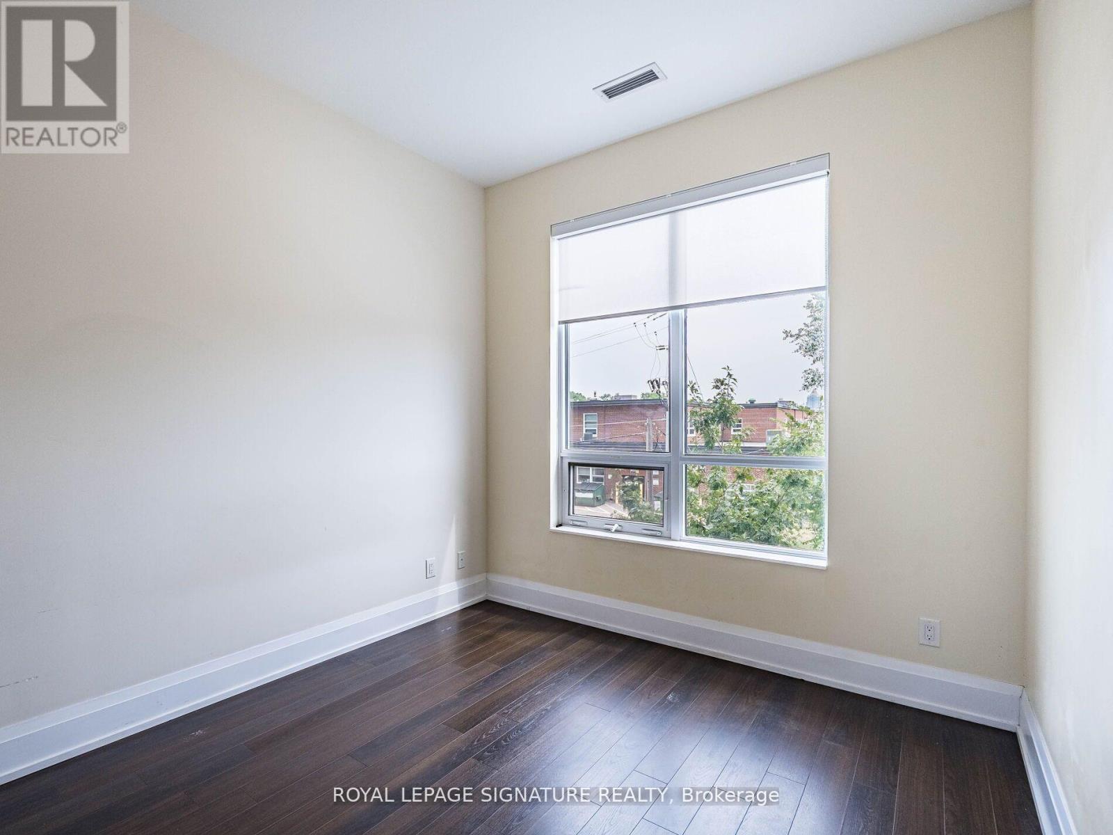 Photo 24 of 241 120 Harrison Garden Boulevard, Toronto ON