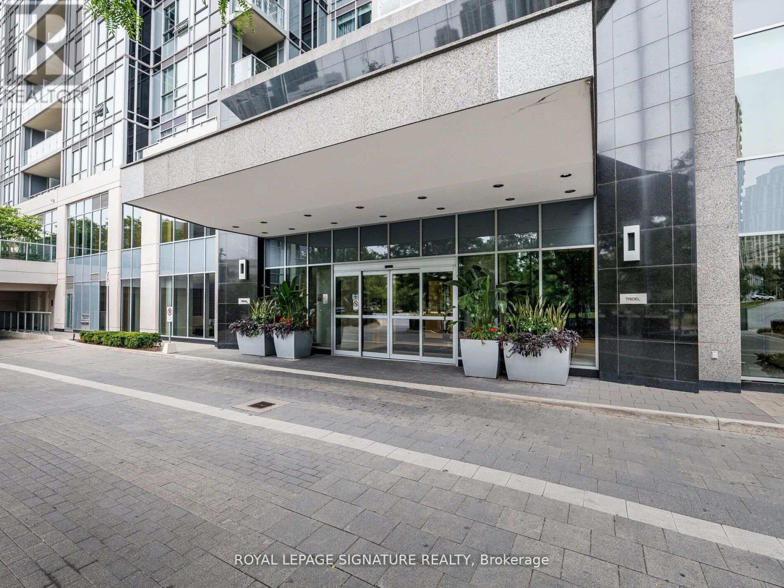Photo 4 of 241 120 Harrison Garden Boulevard, Toronto ON