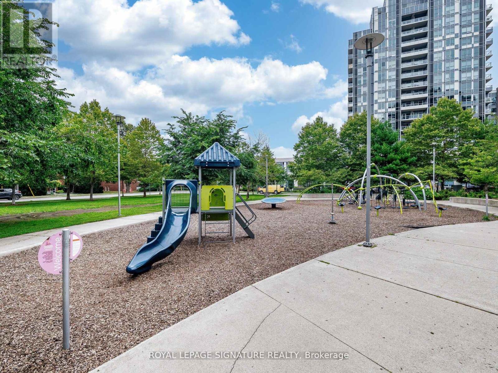 Photo 43 of 241 120 Harrison Garden Boulevard, Toronto ON