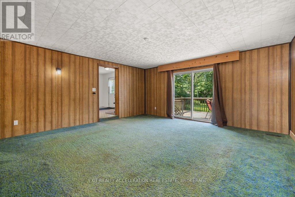 Photo 11 of 548 Moira Street, Tweed ON