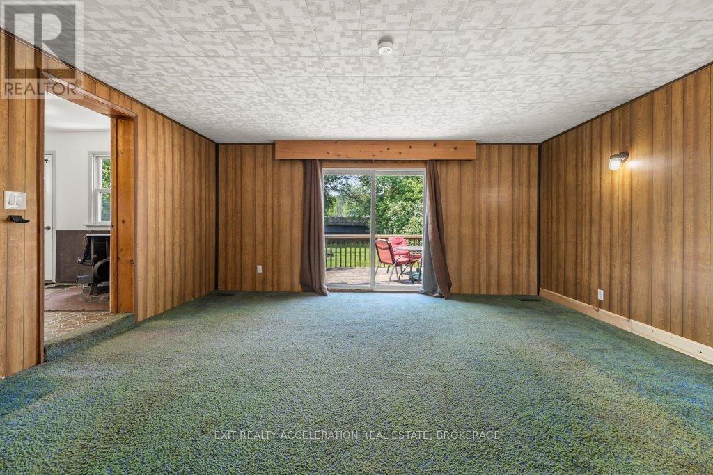 Photo 12 of 548 Moira Street, Tweed ON