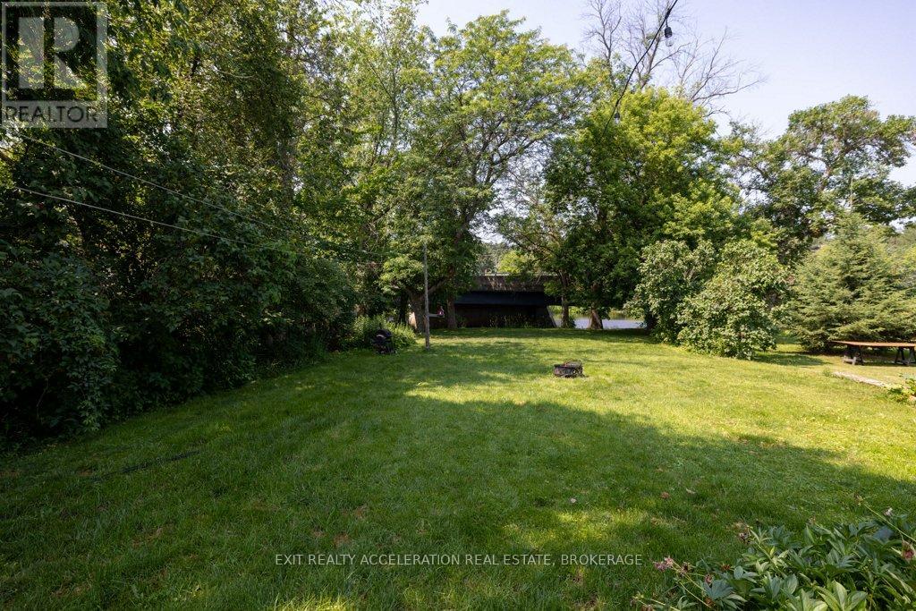Photo 24 of 548 Moira Street, Tweed ON