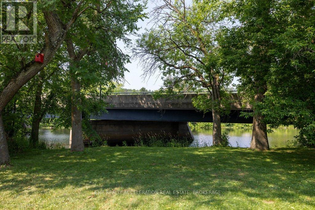 Photo 27 of 548 Moira Street, Tweed ON