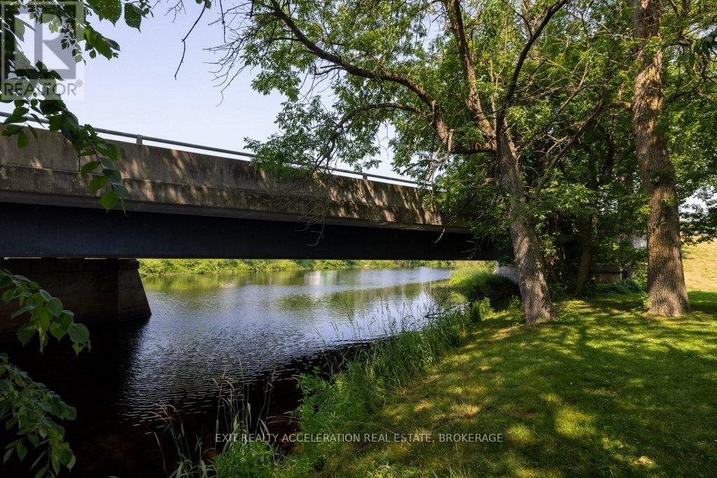 Photo 29 of 548 Moira Street, Tweed ON