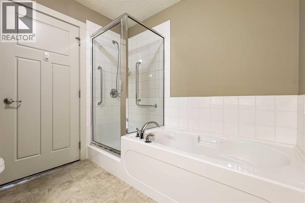 Photo 18 of 107 77 George Fox Trail, Cochrane AB
