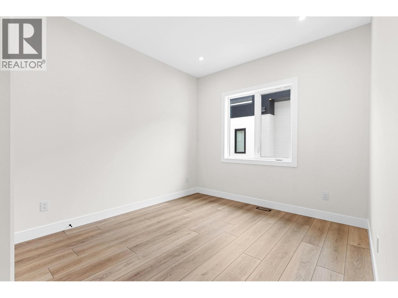 Photo 46 of 899 Loseth Drive, Kelowna BC