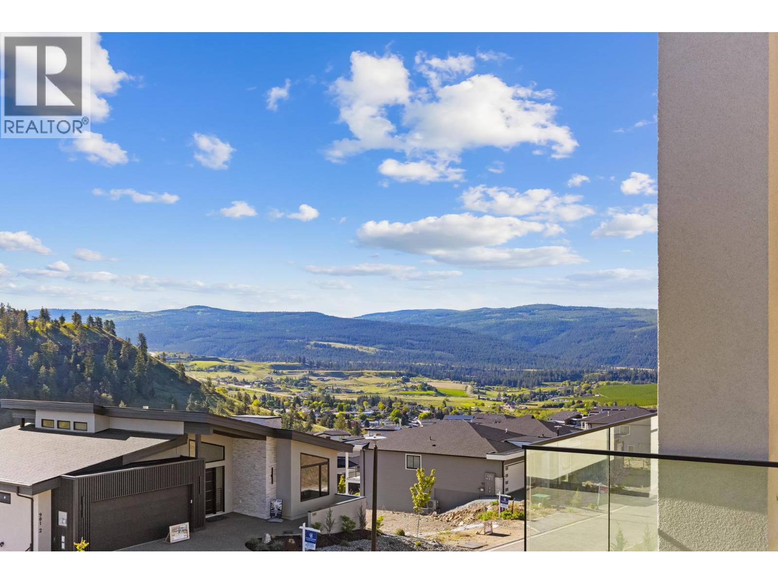 Photo 21 of 899 Loseth Drive, Kelowna BC