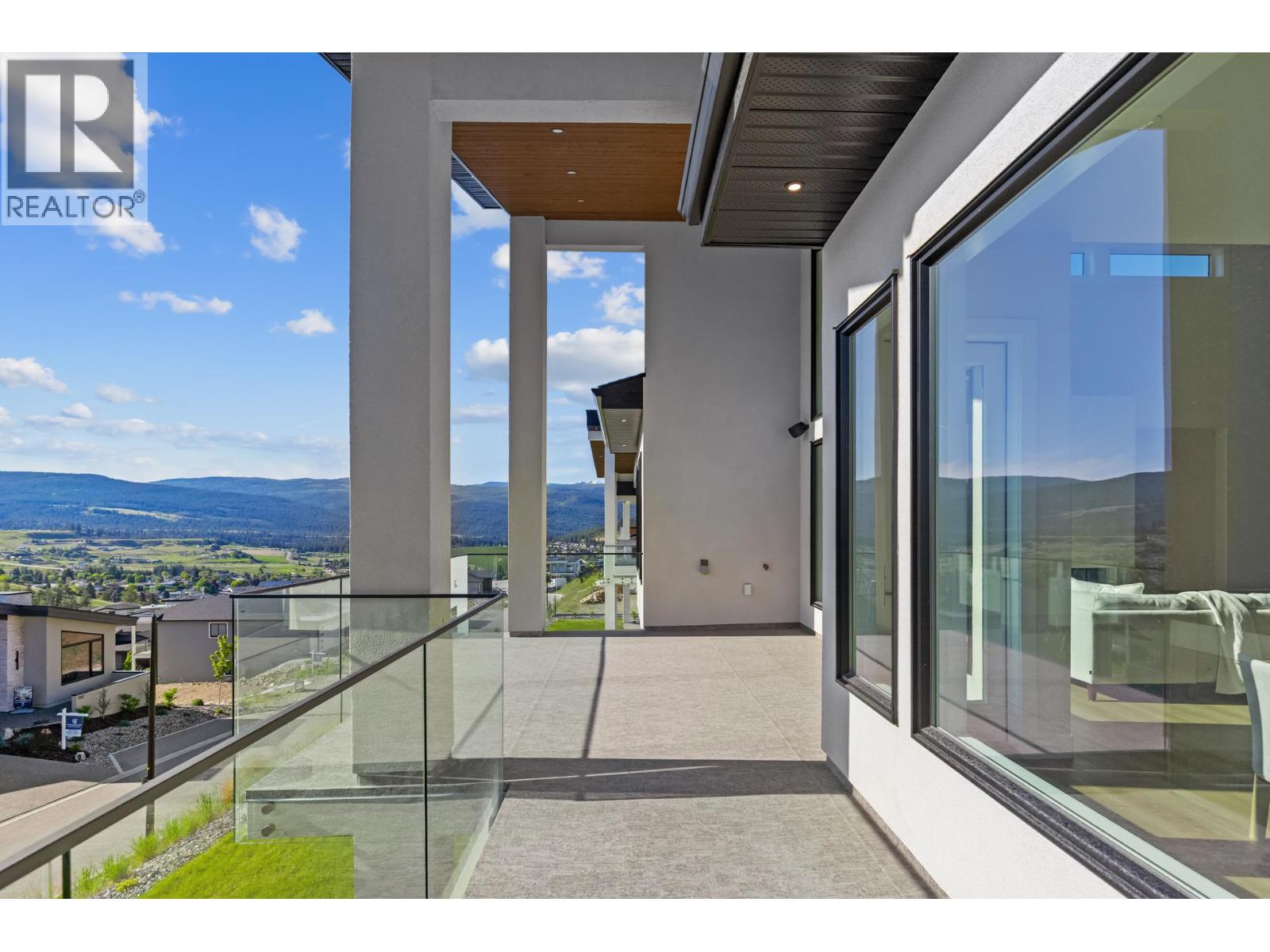 Photo 22 of 899 Loseth Drive, Kelowna BC