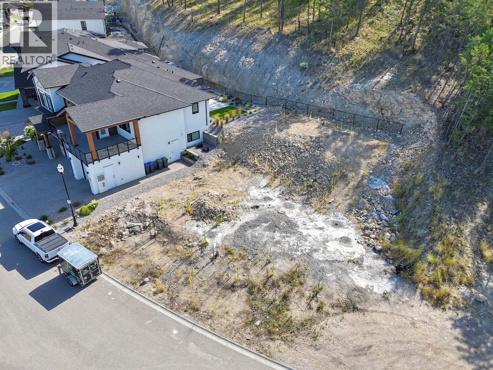 2301 Lavetta Drive, Kelowna
