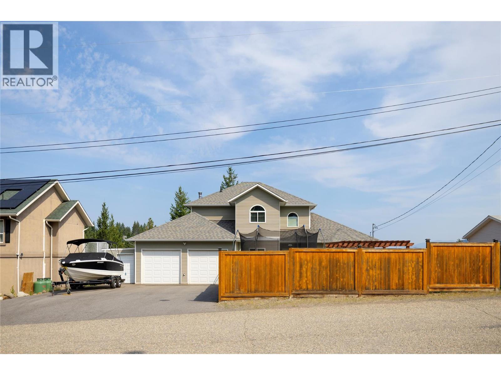  371 Lakewood Road, Vernon