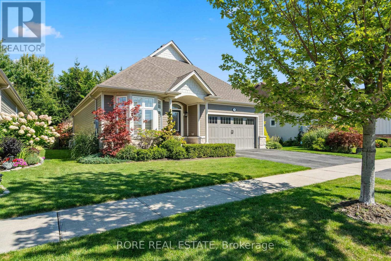 Photo 2 of 56 Sunrise Court, Fort Erie ON