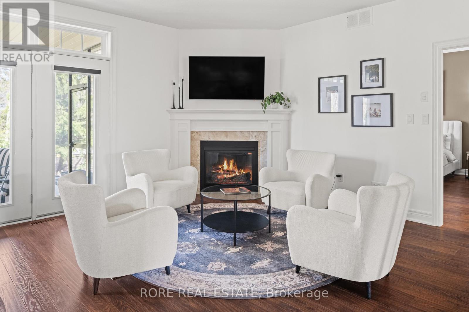 Photo 16 of 56 Sunrise Court, Fort Erie ON