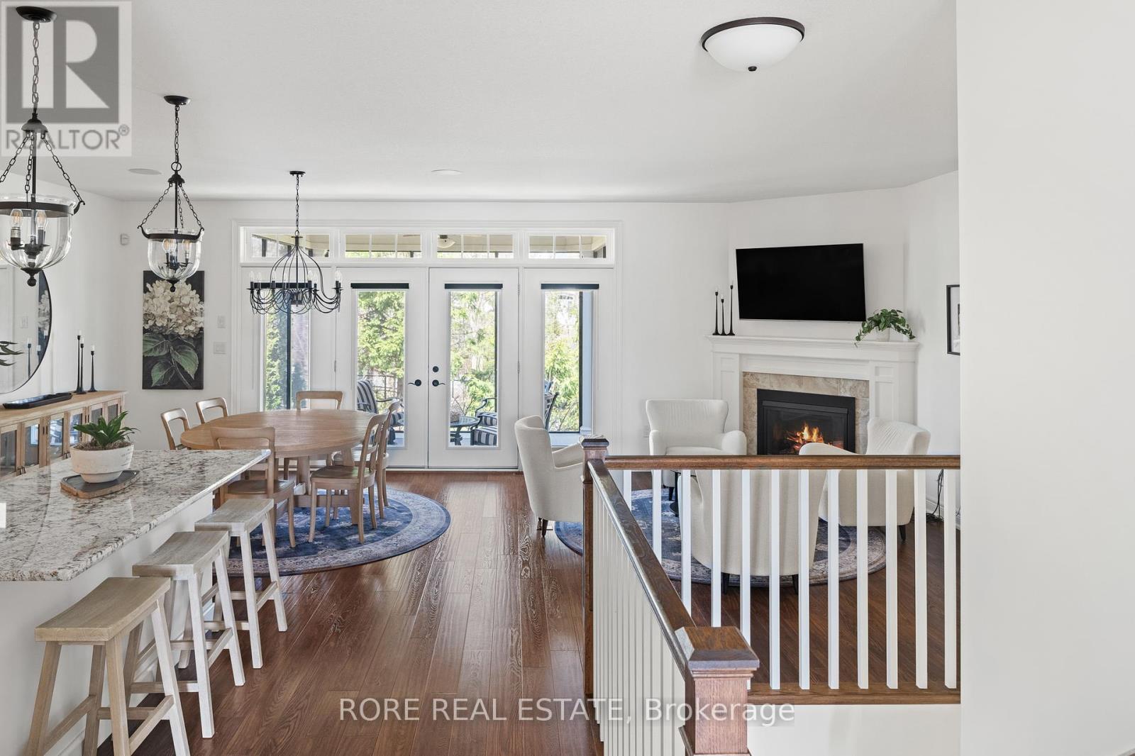 Photo 11 of 56 Sunrise Court, Fort Erie ON