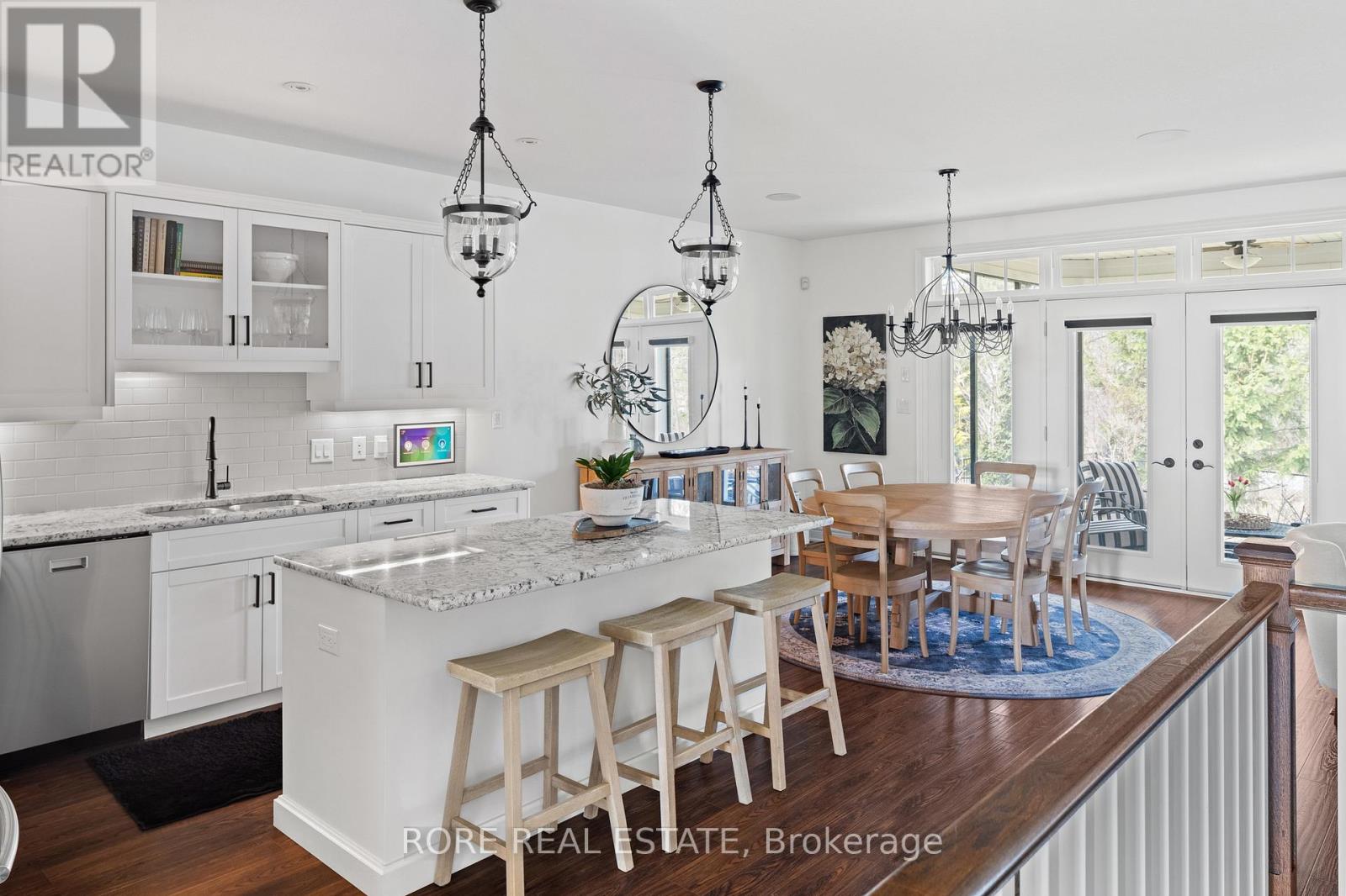 Photo 12 of 56 Sunrise Court, Fort Erie ON