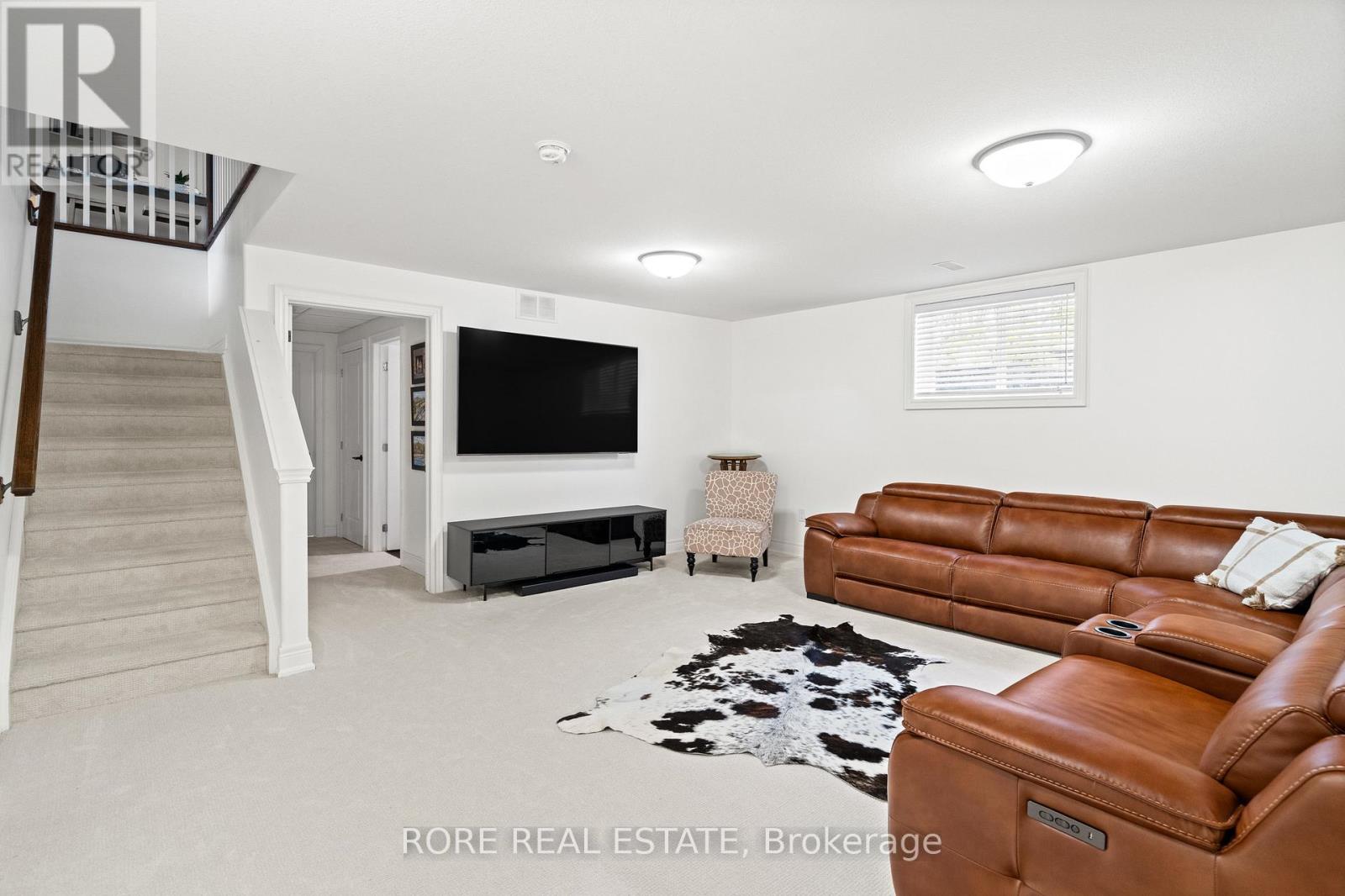 Photo 30 of 56 Sunrise Court, Fort Erie ON