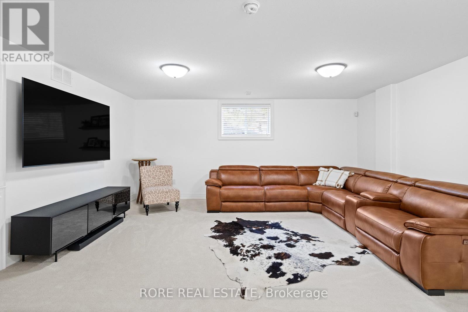 Photo 31 of 56 Sunrise Court, Fort Erie ON
