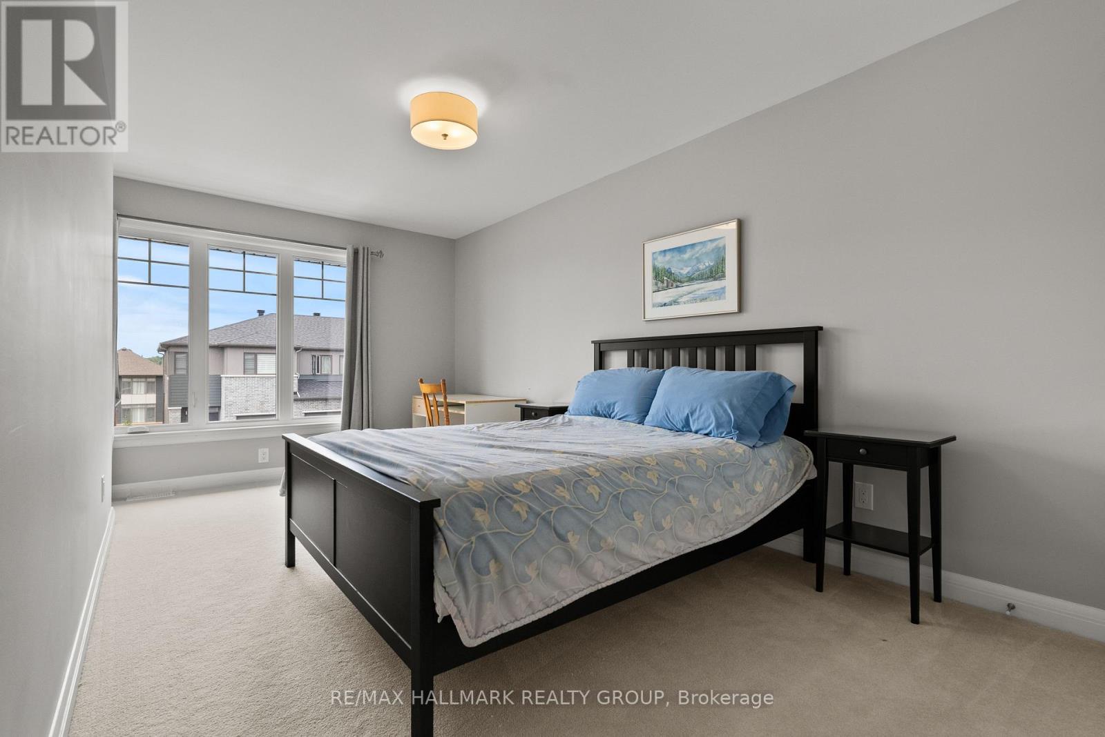 Photo 20 of 70 Arkose Street, Ottawa ON