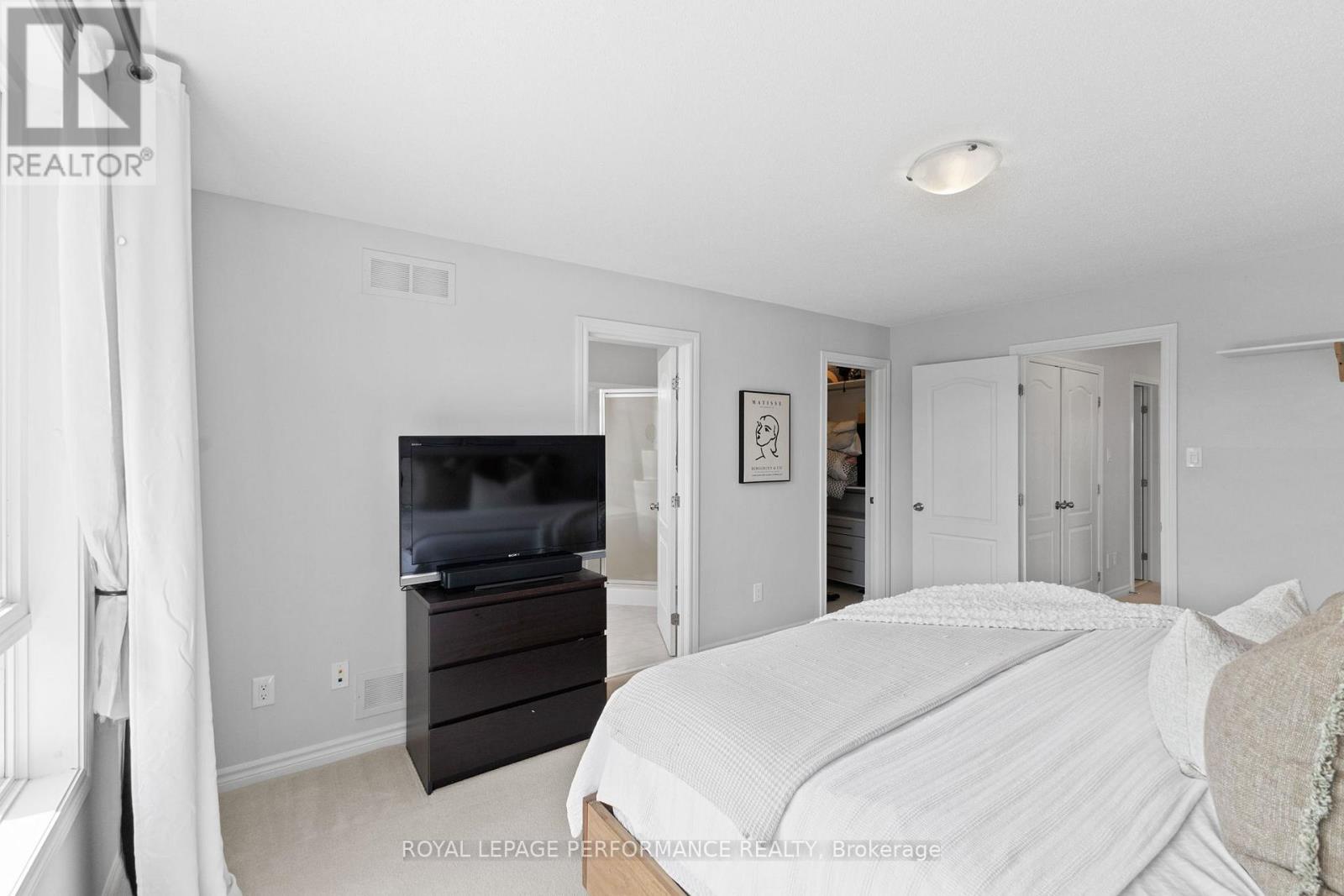 Photo 24 of 160 Mattingly Way, Ottawa ON