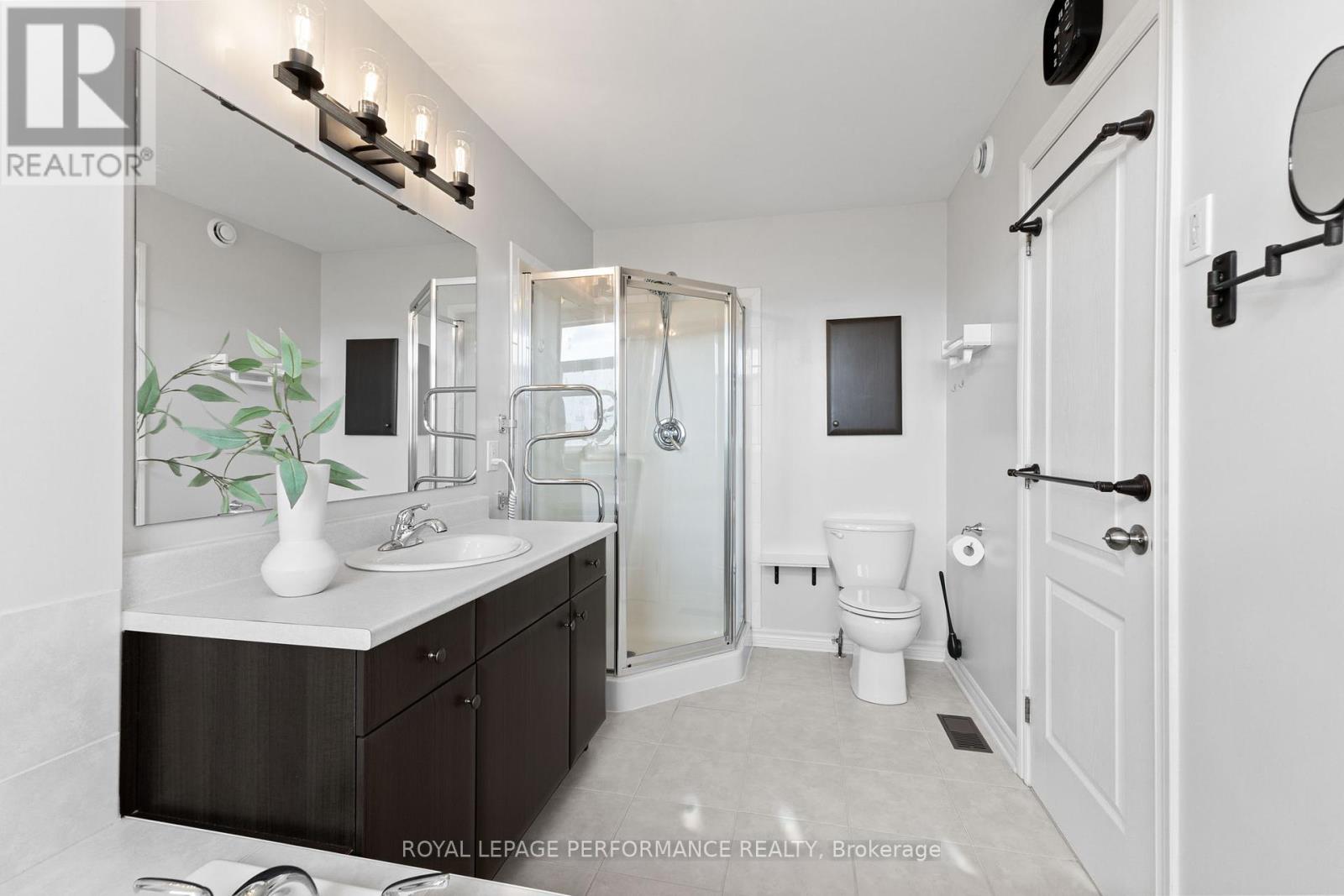Photo 26 of 160 Mattingly Way, Ottawa ON