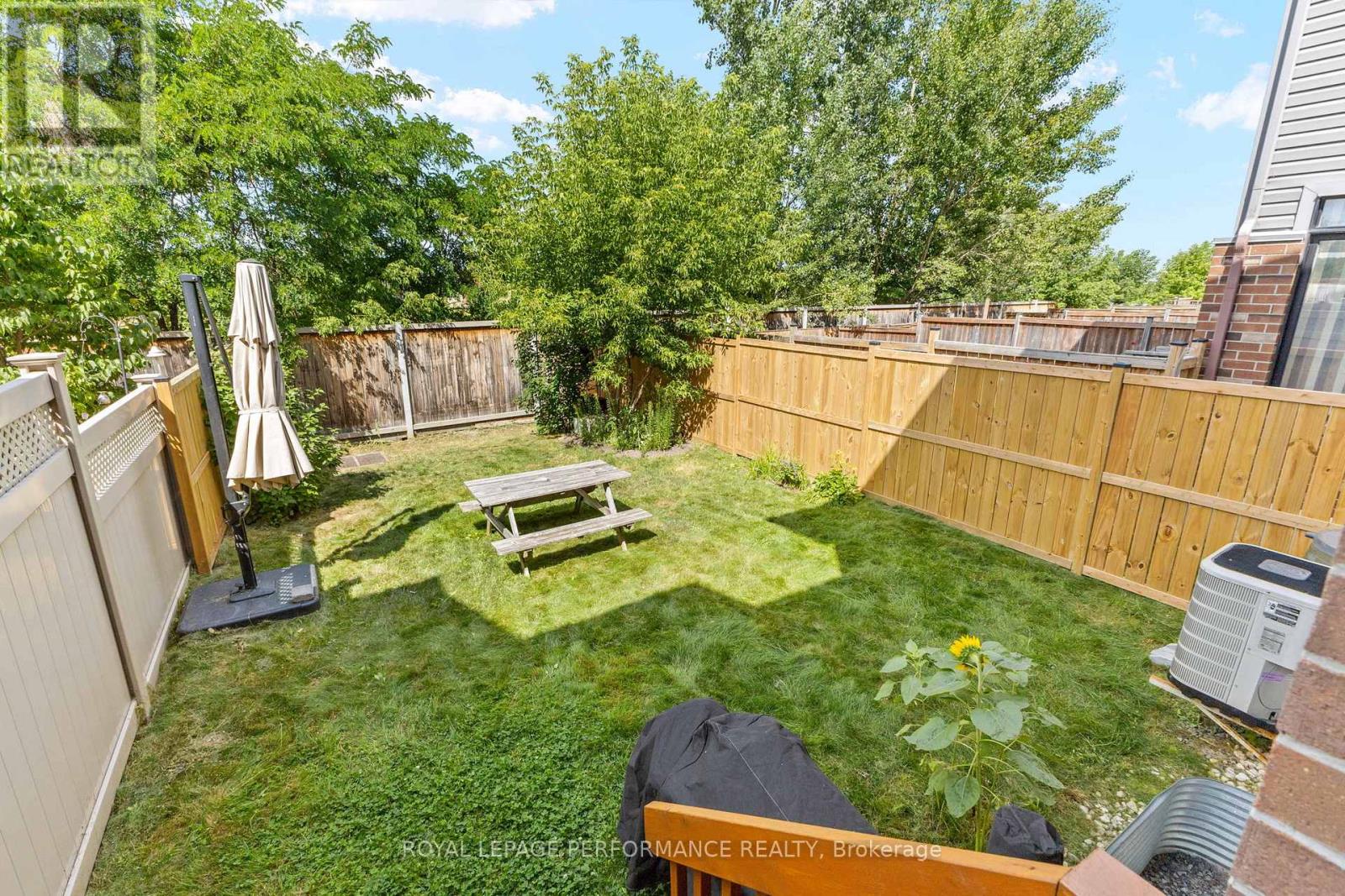 Photo 34 of 160 Mattingly Way, Ottawa ON