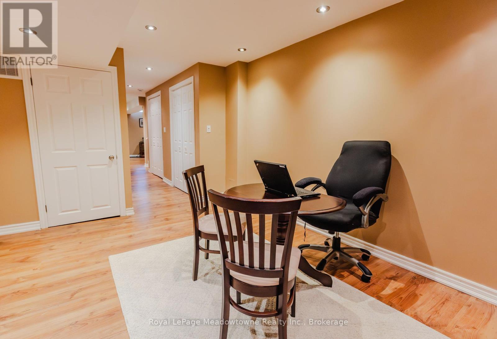 Photo 39 of 620 Edwards Avenue, Milton ON
