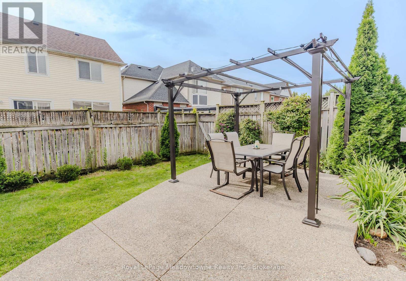 Photo 41 of 620 Edwards Avenue, Milton ON