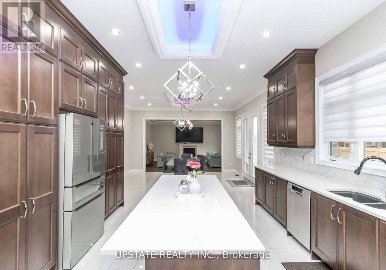 Photo 11 of 5 Anatolia Street, Brampton ON
