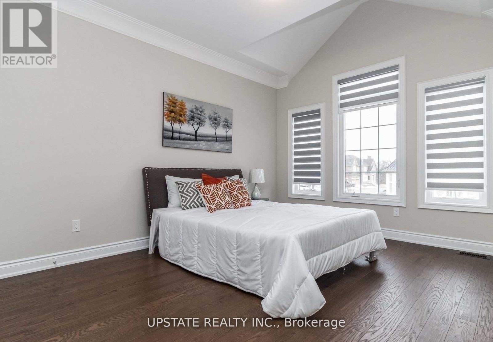 Photo 31 of 5 Anatolia Street, Brampton ON