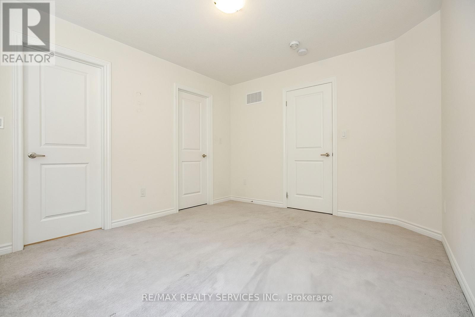 Photo 34 of 22 Valleo Street, Georgina ON