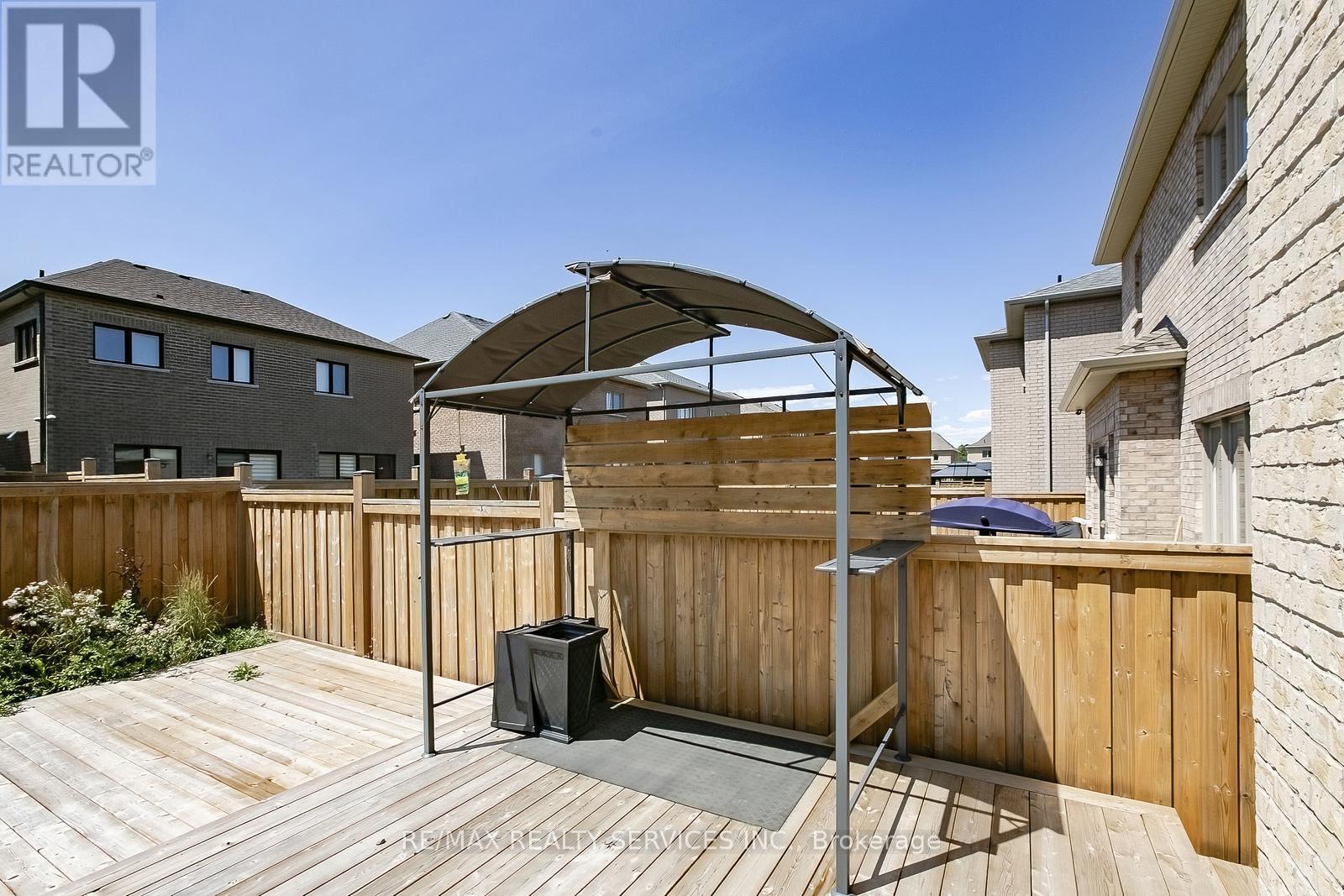 Photo 47 of 22 Valleo Street, Georgina ON