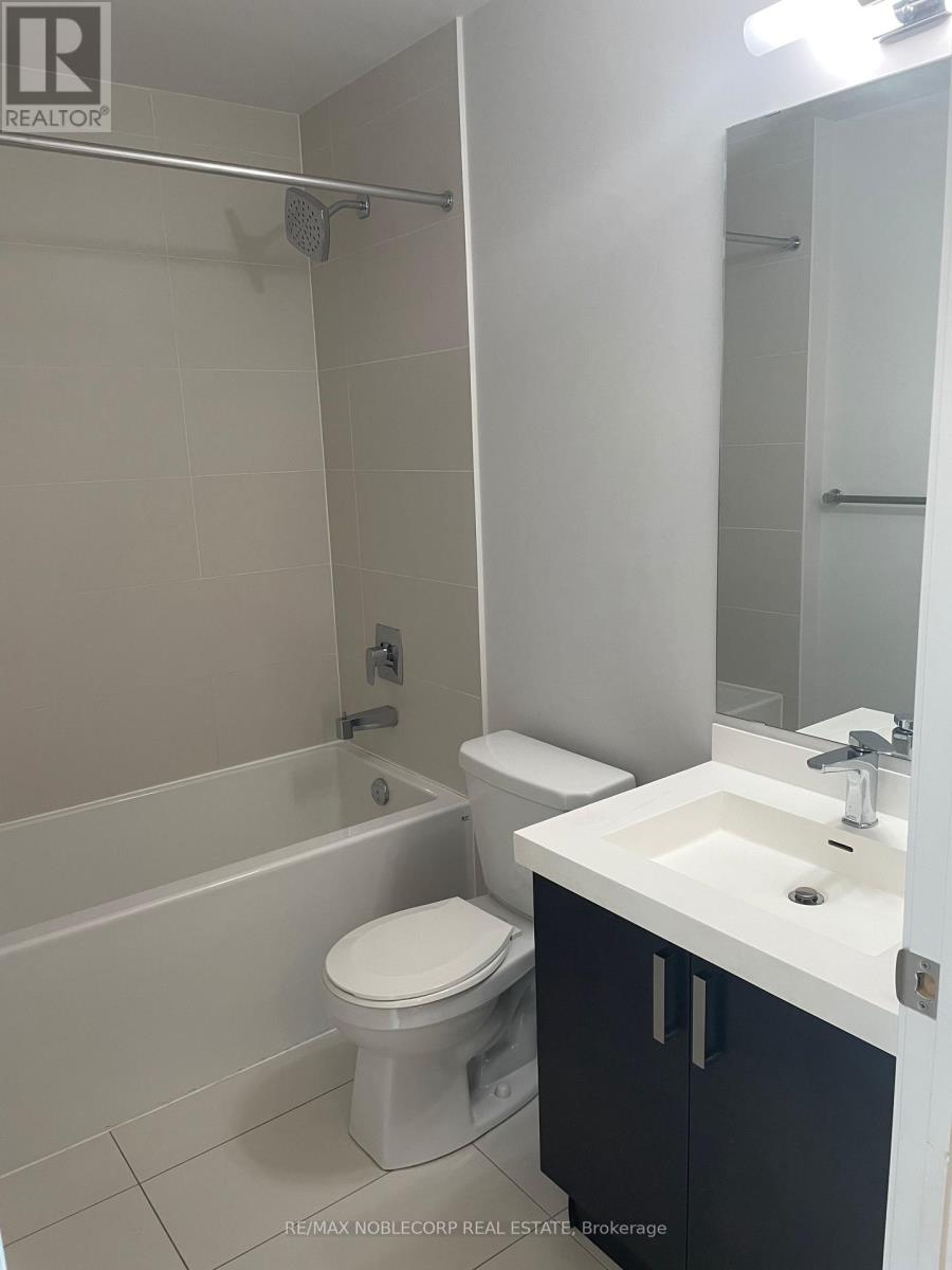 Photo 9 of 1117 7895 Jane Street E, Vaughan ON