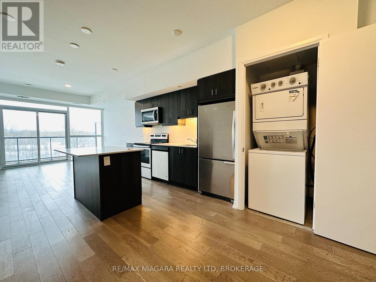Photo 14 of 405 7711 Green Vista Gate, Niagara Falls ON