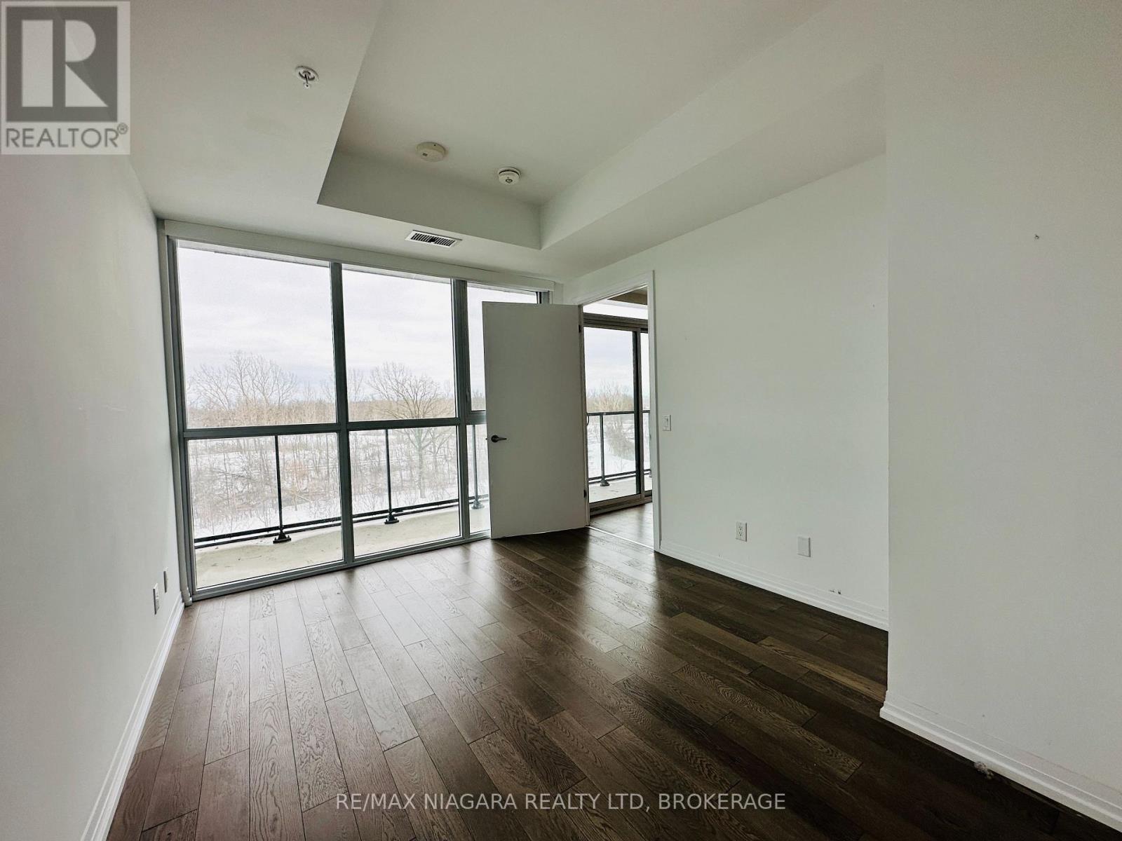 Photo 22 of 405 7711 Green Vista Gate, Niagara Falls ON